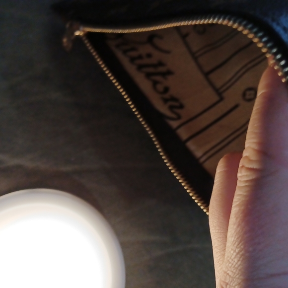 LV med size money purse - Picture 3 of 6